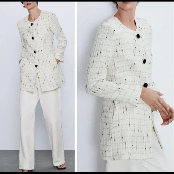 Zara S White and Black Tweed Long Structured Blazer with Large Buttons - Picture 3 of 9